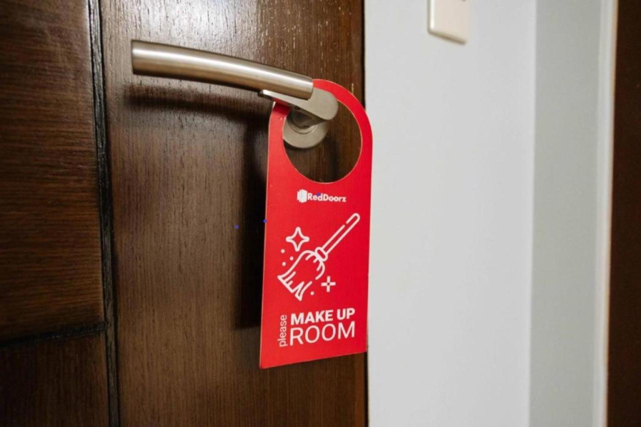 Bernwoods Extyn B&B Dormitory Илоило Экстерьер фото